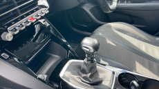 Peugeot 208 1.2 PureTech 100 Allure Premium 5dr Petrol Hatchback